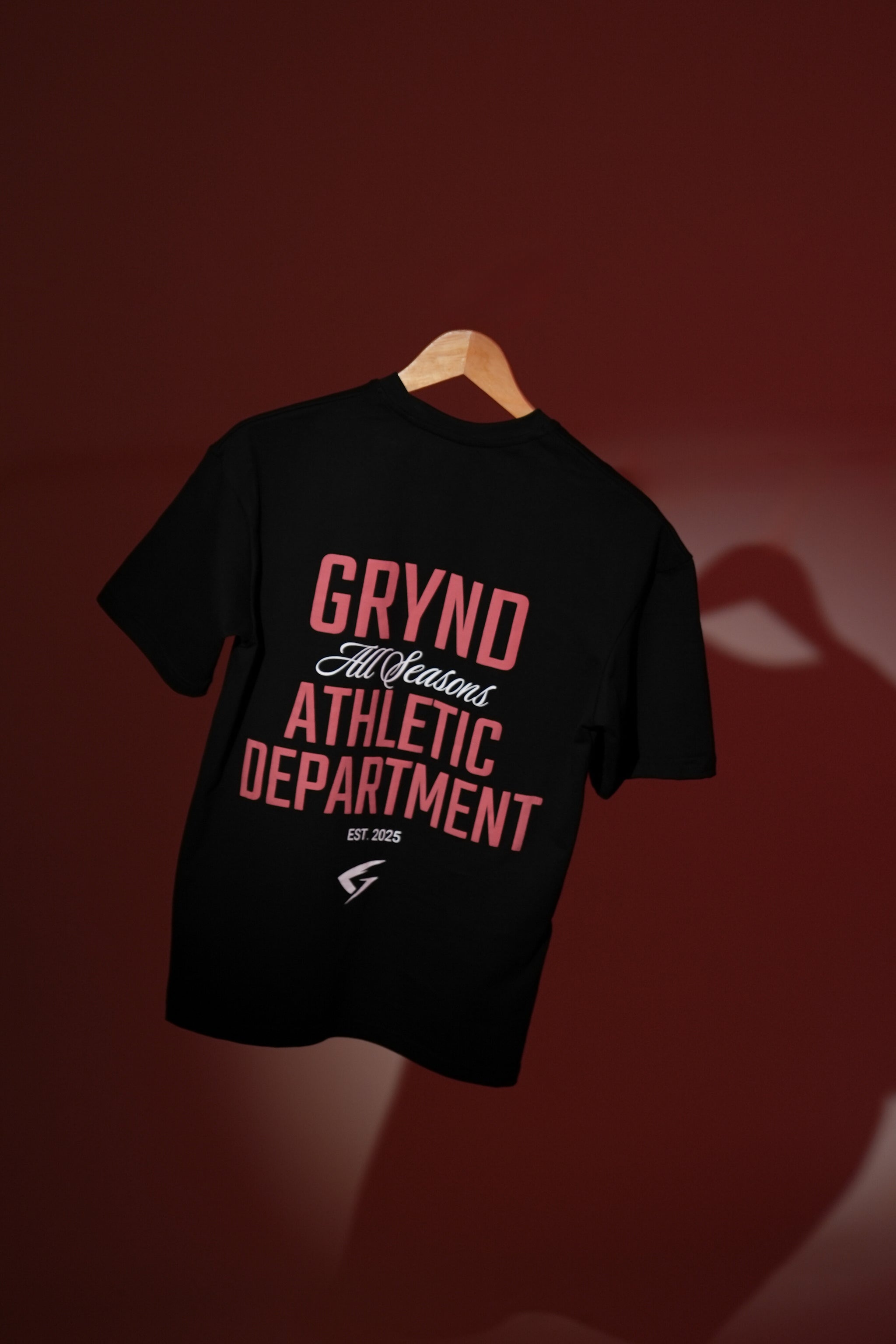 GRYND All Seasons Gym T-Shirt – versatile activewear made from breathable 100% cotton, ideal for year-round gym use and fitness.